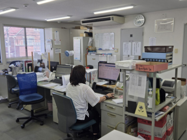 メディカル沼津営業所の内観