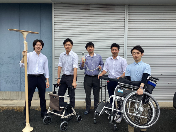 メディカル豊橋営業所の集合写真