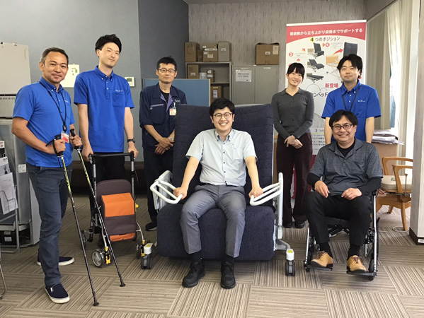 メディカル山形営業所の集合写真
