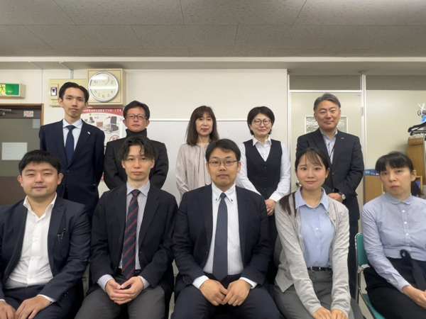 メディカル世田谷営業所の集合写真