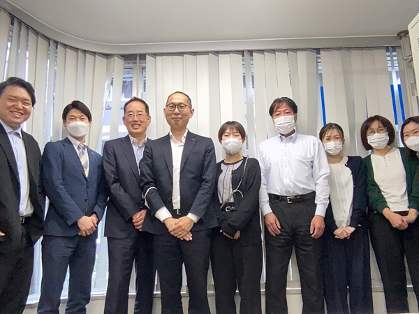 メディカル川崎営業所の集合写真
