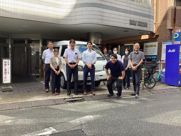 メディカル川崎営業所の集合写真